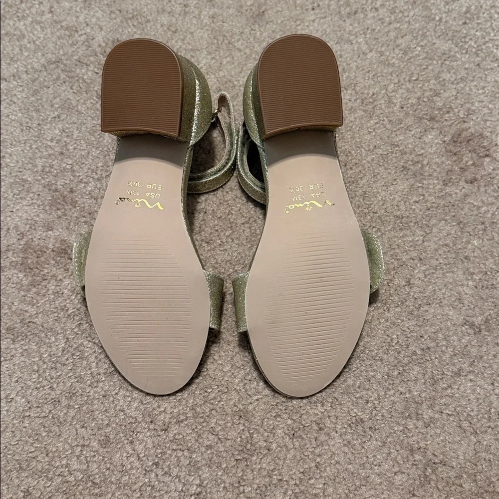 Nina Sparkly Gold Kids Dress Shoes size 13